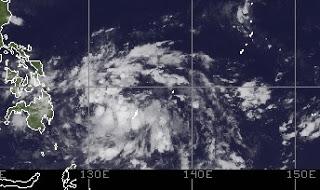 Pot. Tropischer Sturm SON TINH | OFEL (Taifunsaison), Son Tinh, Ofel, Taifunsaison 2012, aktuell, Philippinen, Oktober, 2012, Satellitenbild Satellitenbilder,