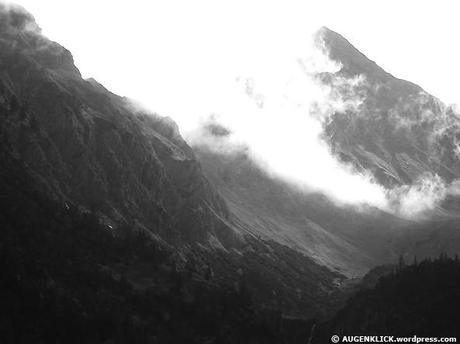Nebelhorn im Nebel by Jürgen Kroder