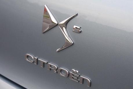 Citroen DS5 Logo Emblem