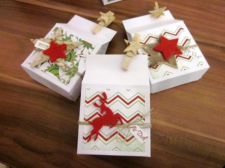 Weihnachtliche Boxen in rot und grün...-