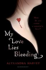 Rezension – Alyxandra Harvey: My Love Lies Bleeding