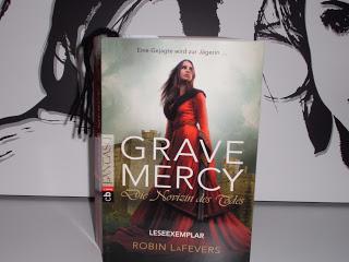 Rezension: Grave Mercy - Die Novizin des Todes von Robin LaFevers