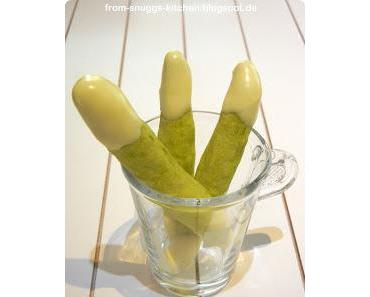 Matcha-Stäbchen mit weißer Schokolade