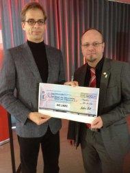 Scheckübergabe an die Bürgerinitiative Betroffener von sexualisierter Gewalt und Missbrauch e.V.,