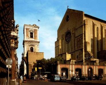 Was gibt es in Napolis zu sehen: Ein Rundgang durch das alte Napolis