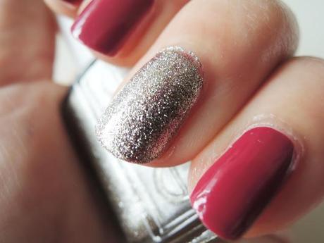 Essie Leading Lady LE - Beyong Cozy... Blingbling