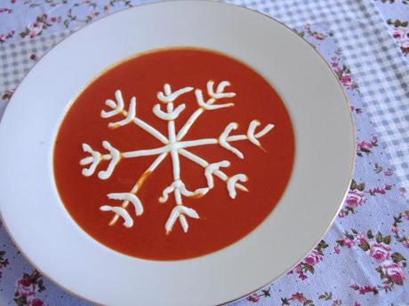 9. Dezember: Kürbis- Tomaten- Suppe