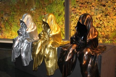 let there be light Museum Shop contemporary art sculpture Mini guards guardians of time by manfred kielnhofer
