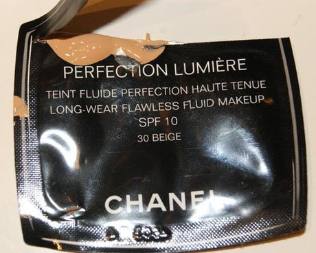 Chanel Perfection Lumiére Make up 30 Beige