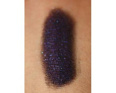 Purple Smoky Eyes mit Essence "Alice had a Vision-Again" Pigment