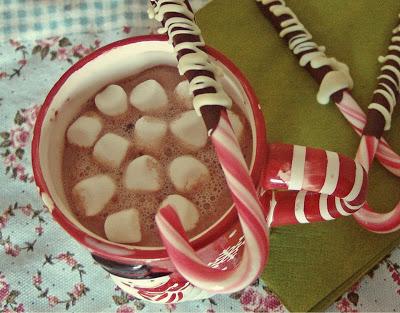 21. Dezember: Zuckerstangen in Schokolade