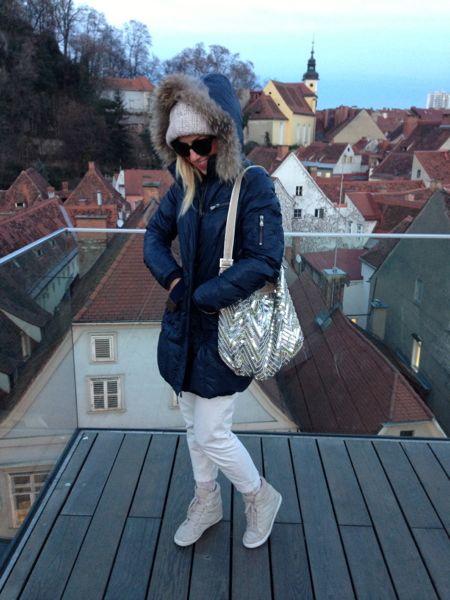 Blue Jacket / Cream Pants / Sequin Bag for shopping in Graz