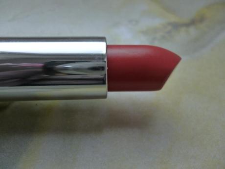 [Swatches:] essence vintage district geleyeliner & duo lipstick
