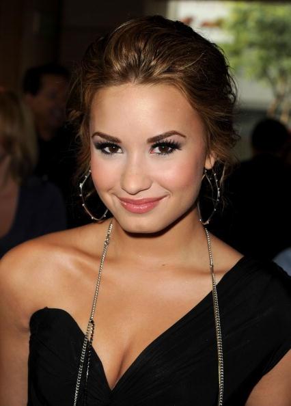 LOS ANGELES, CA - OCTOBER 12: Recording artist Demi Lovato attends the 2010 American Music Awards Nominations Press Conference held at The Mixing Room at the JW Marriott Los Angeles at L.A. LIVE on October 12, 2010 in Los Angeles, California. (Photo by Kevin Winter/Getty Images)