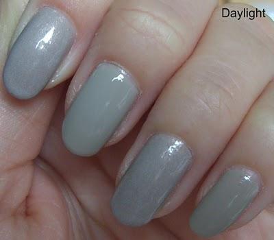 Essie Playa del Platinum (and P2 Stormy)