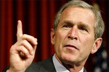 George W. Bush meldet sich zurück