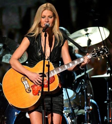 Gwyneth Paltrow performs during the 44th Annual Country Music Awards in Nashville, Tennessee on November 10, 2010. UPI/Terry Wyatt Photo via Newscom