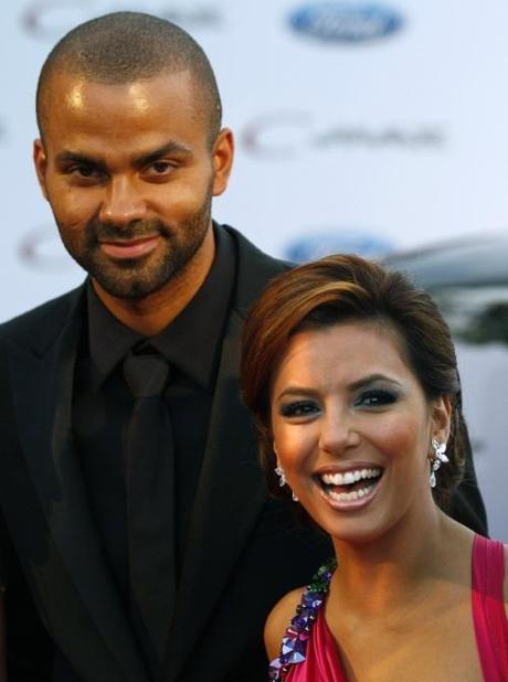 U.S. actress Eva Longoria (R) and her husband, NBA basketball player Tony Parker, arrive for the Starlite Charity Gala at the Hotel Villa Padierna in the southern Spanish town of Benahavis, near Marbella in this August 7, 2010 file photo. Longoria filed for divorce on November 17, 2010, to end her three-year marriage to basketball player Tony Parker. Longoria, 35, filed documents in Los Angeles Superior Court citing irreconcilable differences. REUTERS/Javier Barbancho/Files (SPAIN SOCIETY - Tags: ENTERTAINMENT SPORT BASKETBALL)