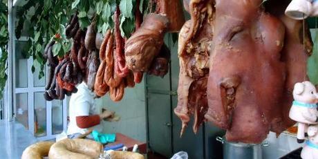 Portugal: kopflose Schweine und die Schickeria