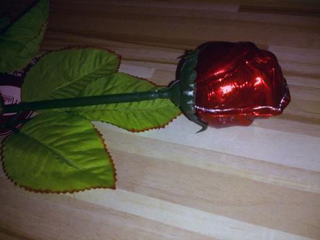 Coolstuff Schokoladenrose Detail Valentinstag   Noch schnell ein originelles Geschenk besorgen?