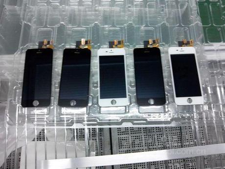  Next Generation iPhone 5S photographed in Foxconn factory!