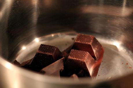 Schokoladenfondant mit weißem Kern
