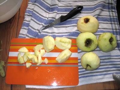Wie man Apfelbrei selbst kochen kann..