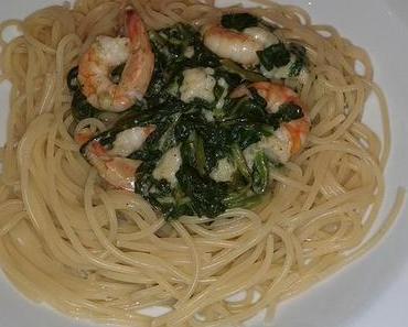 Spaghetti mit Gambas-Spinat-Matcha Sauce