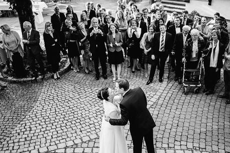 Anke & Dirk & Clara – Hochzeitsfotografin auf der Burg Windeck in Bühl