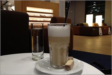 Lufthansa Frankfurt Singapore Z Senator Lounge LH 778 LH 779