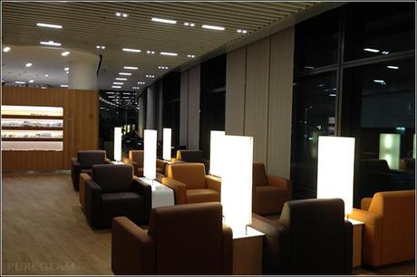 Lufthansa Frankfurt Singapore Z Senator Lounge LH 778 LH 779