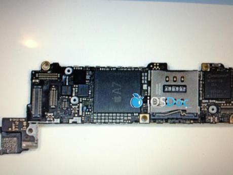 A7MB3 durchgesickert Fotos: Apple iPhone 5S mit A7 Quad-Core-CPU und GPU, 2 GB RAM kommen