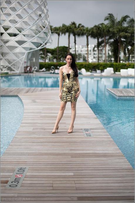 Fashion blog from Asia, Singapore this time with minidress and peeptoes at W Hotel Singapore