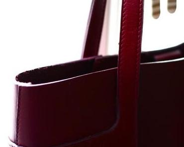 OXBLOODY. JUST A BAG.