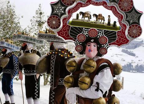 Weltreise der Silvesterbräuche