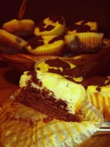 Russischer Zupfkuchen: Leckerer Schokoladenteig mit Vanille-Quark-Füllung