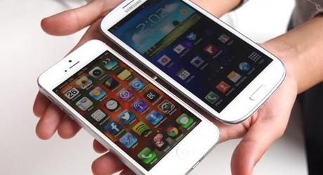 CeBIT: Zubehör für iPhone 5S und Galaxy S4 gesichtet