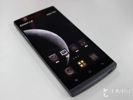 真机套图曝光 OPPO Find 5黑色版发布 