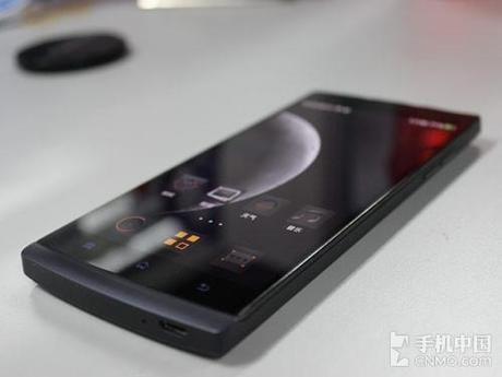 真机套图曝光 OPPO Find 5黑色版发布 