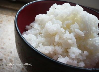 Rezept: Reis kochen mit dem Mikrowellen-Reiskocher