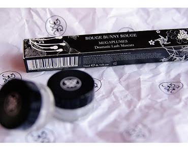 Review: Rouge Bunny Rouge Mascara "Blutroter Federbusch"