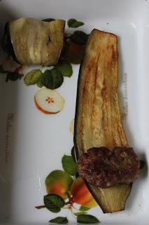 Auberginenkebap mit Tomatensoße und Türkische Pilaw