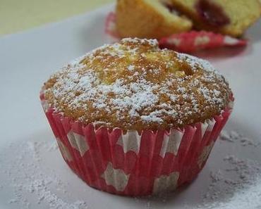 Gefüllte Himbeermuffins