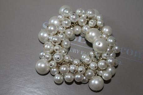 New In: maxi pearl bracelet