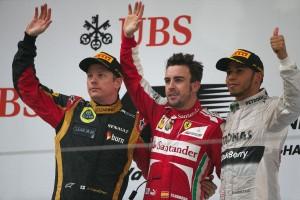 sun china podium 01 300x200 Formel 1: Alonso siegt souverän in Shanghai