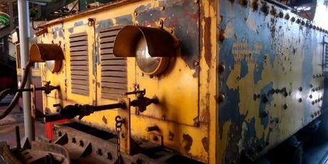 Berlin: müde Lokomotiven und sehr tote Autos