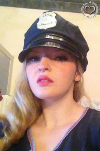 Vicky Polizistin (Kopie)