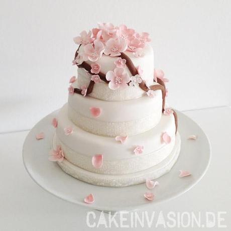 Kirschblütentorte/Sakura Cake/Cherry Blossom Cake