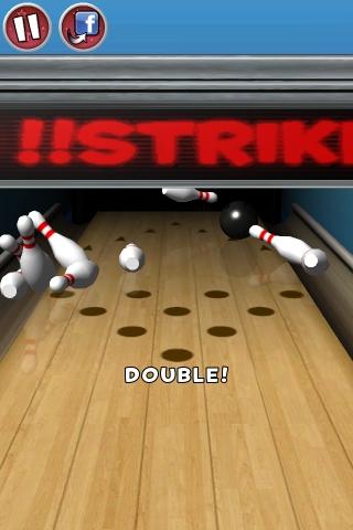 Spin Master Bowling – Hier darfst du virtuell eine ruhige Kugel schieben oder im Arcade-Modus aufdrehen