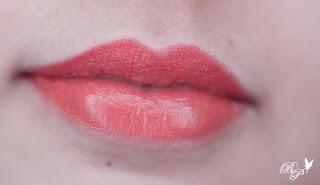 Orangener Lippentift